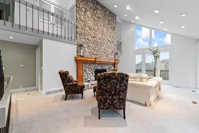 69 E North Canyon Rd, Bountiful, UT 84010 - Photo 15