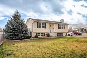 5006 N Tomahawk Dr, Enoch, UT 84721 - Photo 3