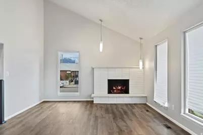 5495 S 2100 W, Roy, UT 84067 - Photo 11