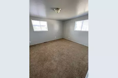 2129 N 250 W, Sunset, UT 84015 - Photo 31