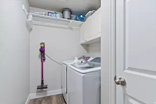 1403 Gleneagles Dr, Syracuse, UT 84075 - Photo 21