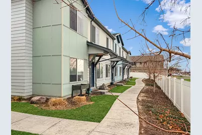 833 S Cowans Ct, Clearfield, UT 84015 - Photo 25