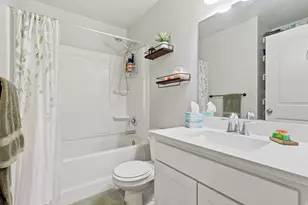 833 S Cowans Ct, Clearfield, UT 84015 - Photo 19