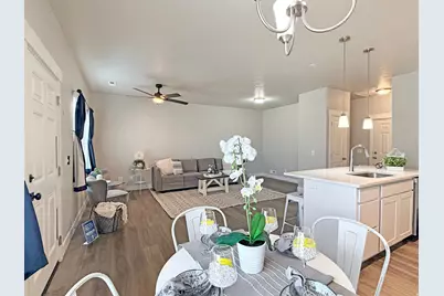 833 S Cowans Ct, Clearfield, UT 84015 - Photo 7