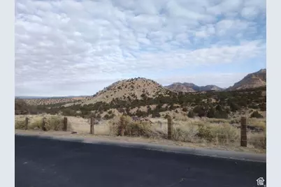 254 W 400 N #108, East Carbon, UT 84520 - Photo 5