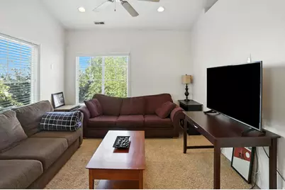 1174 Meadow Rd #7, Provo, UT 84606 - Photo 13