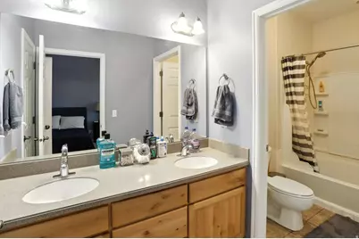 1174 Meadow Rd #7, Provo, UT 84606 - Photo 17