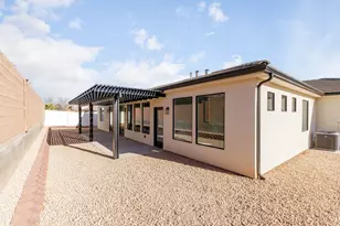 1957 Chalet Cir, Santa Clara, UT 84765 - Photo 31