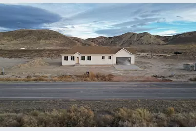 733 S Black Knoll Rd, Sigurd, UT 84657 - Photo 1