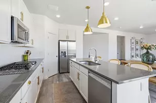 576 N 290 E, Vineyard, UT 84059 - Photo 7