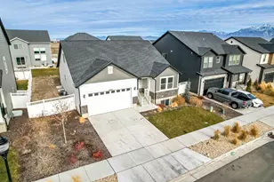 4348 W Monument Peak Dr, Herriman, UT 84096 - Photo 7
