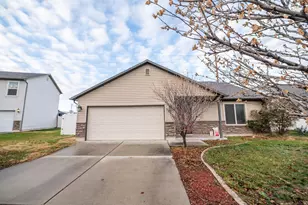 151 S Sam Gates Rd, Ogden, UT 84404 - Photo 25