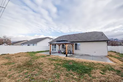 151 S Sam Gates Rd, Ogden, UT 84404 - Photo 23