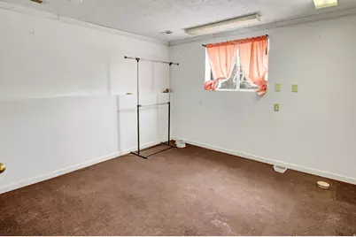 526 E 650 N, Ogden, UT 84401 - Photo 17