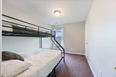 4009 E Dillons Dr, Eagle Mountain, UT 84005 - Photo 11