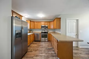 4009 E Dillons Dr, Eagle Mountain, UT 84005 - Photo 7