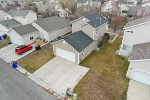 4009 E Dillons Dr, Eagle Mountain, UT 84005 - Photo 35