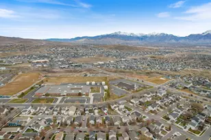 4009 E Dillons Dr, Eagle Mountain, UT 84005 - Photo 37