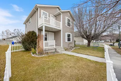 4009 E Dillons Dr, Eagle Mountain, UT 84005 - Photo 33