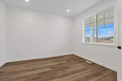 5442 N Saddle Stone Dr #512, Eagle Mountain, UT 84005 - Photo 15