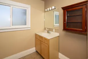190 S Main St, Central Valley, UT 84754 - Photo 25