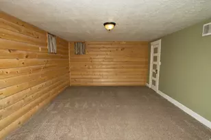 190 S Main St, Central Valley, UT 84754 - Photo 37