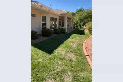 834 W Chickadee, Washington, UT 84780 - Photo 9