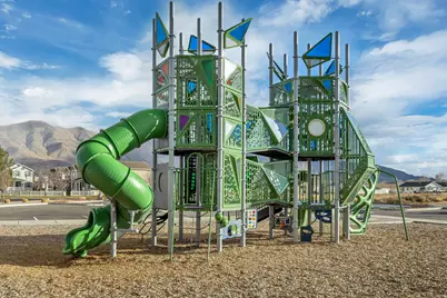 4313 N Saddle Horn Dr, Eagle Mountain, UT 84005 - Photo 33