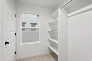 7033 W Lake Ave, South Jordan, UT 84009 - Photo 15