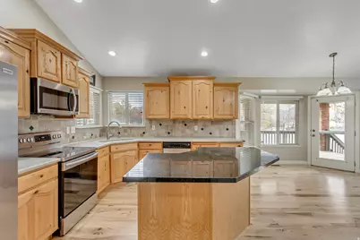 10369 S 2840 W, South Jordan, UT 84095 - Photo 13