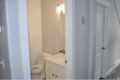 94 W Condor Rd N, Saratoga Springs, UT 84045 - Photo 13