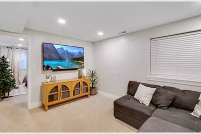 529 E 1200 S, Kaysville, UT 84037 - Photo 23