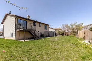2562 N 1150 W, Layton, UT 84041 - Photo 3