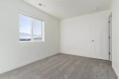 639 N 160 E, Vineyard, UT 84059 - Photo 17