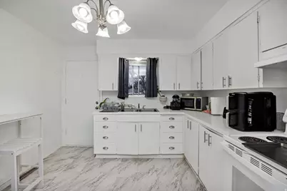 245 W 400 N, Logan, UT 84321 - Photo 17