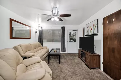 245 W 400 N, Logan, UT 84321 - Photo 21