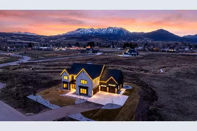 387 S 7900 E, Huntsville, UT 84317 - Photo 5