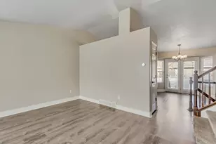 721 E Shading Ln, Draper, UT 84020 - Photo 3