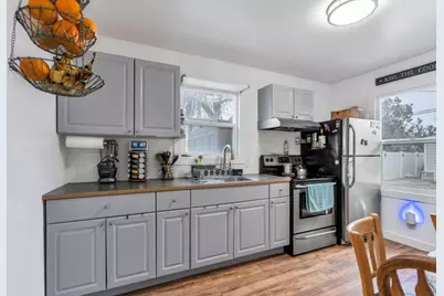 1021 S 1500 W, Salt Lake City, UT 84104 - Photo 5