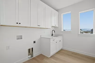 5224 N Maplewood Ln, Stansbury Park, UT 84074 - Photo 27