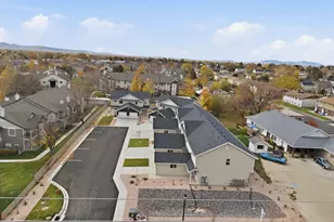 1617 N Angel St, Layton, UT 84041 - Photo 37