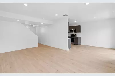 1617 N Angel St, Layton, UT 84041 - Photo 17