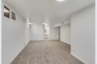 1916 N Celia Way W, Layton, UT 84041 - Photo 15