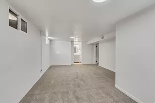 1916 N Celia Way W, Layton, UT 84041 - Photo 15