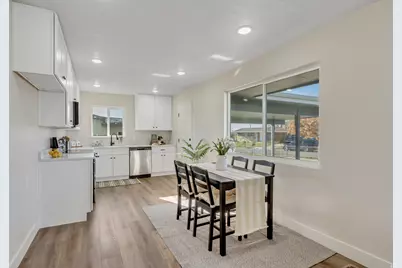 1916 N Celia Way W, Layton, UT 84041 - Photo 5