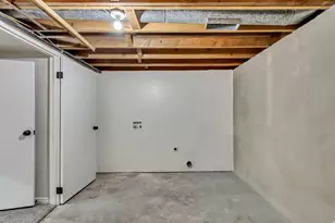 1916 N Celia Way W, Layton, UT 84041 - Photo 23