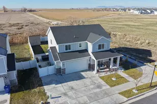 3214 S Fields Ave, Syracuse, UT 84075 - Photo 47