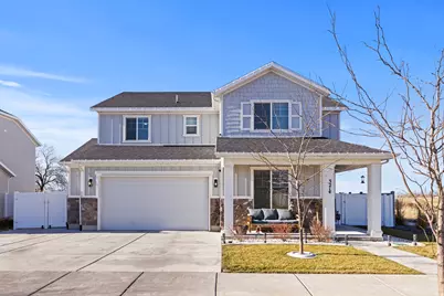 3214 S Fields Ave, Syracuse, UT 84075 - Photo 1