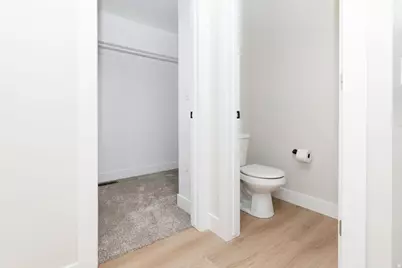 253 N 300 W, Preston, ID 83263 - Photo 27