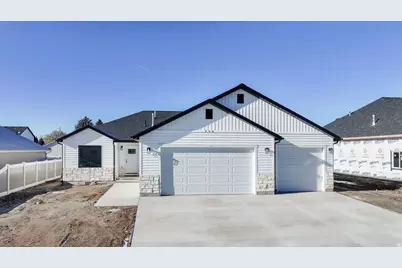 253 N 300 W, Preston, ID 83263 - Photo 1